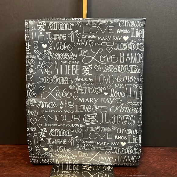 💗💗Mary Kay Rollup Makeup Bag Brand new💗💗 - Picture 3 of 9